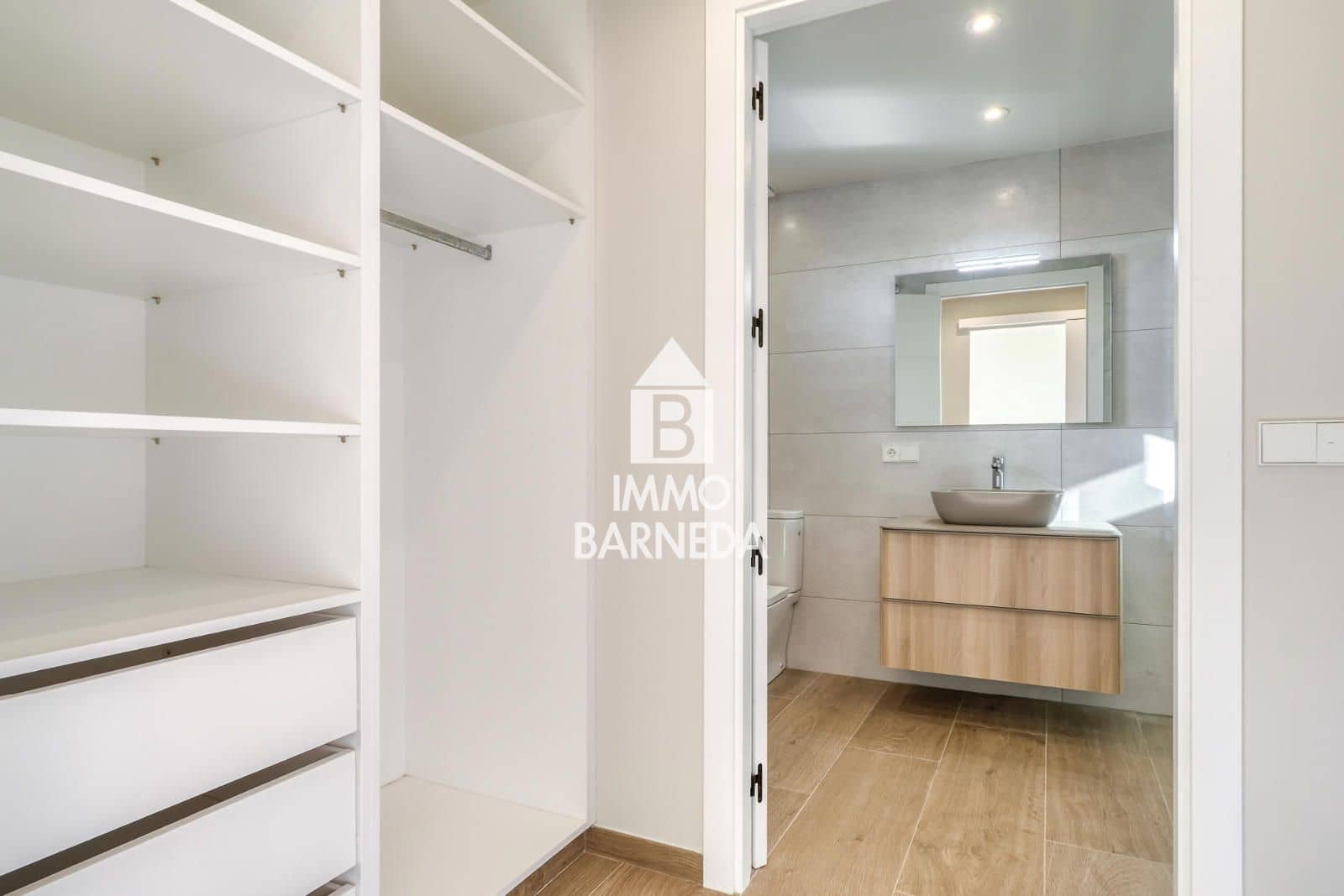 4 slaapkamer Villa te koop in Roses met zwembad garage - € 650.000 (Ref: 9467780)