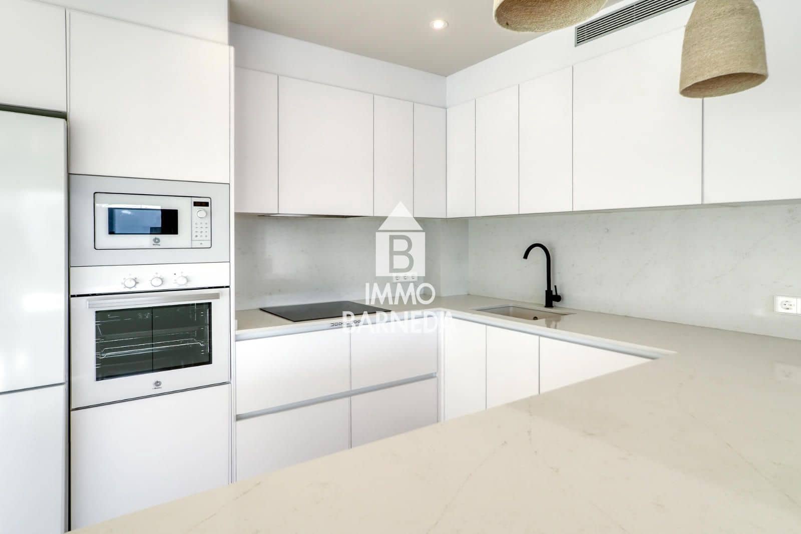 4 slaapkamer Villa te koop in Roses met zwembad garage - € 650.000 (Ref: 9467780)