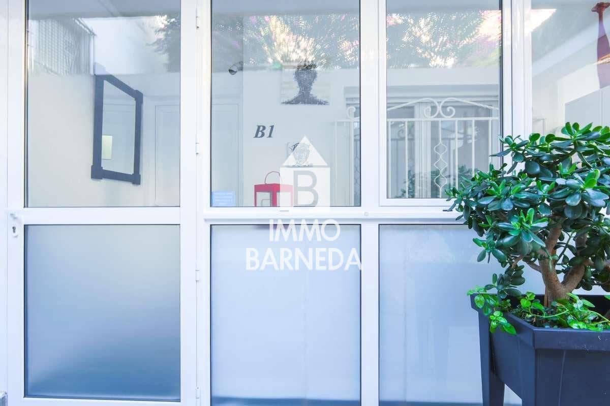 2 bedroom Flat for sale in Roses with garage - € 345,000 (Ref: 9489793)