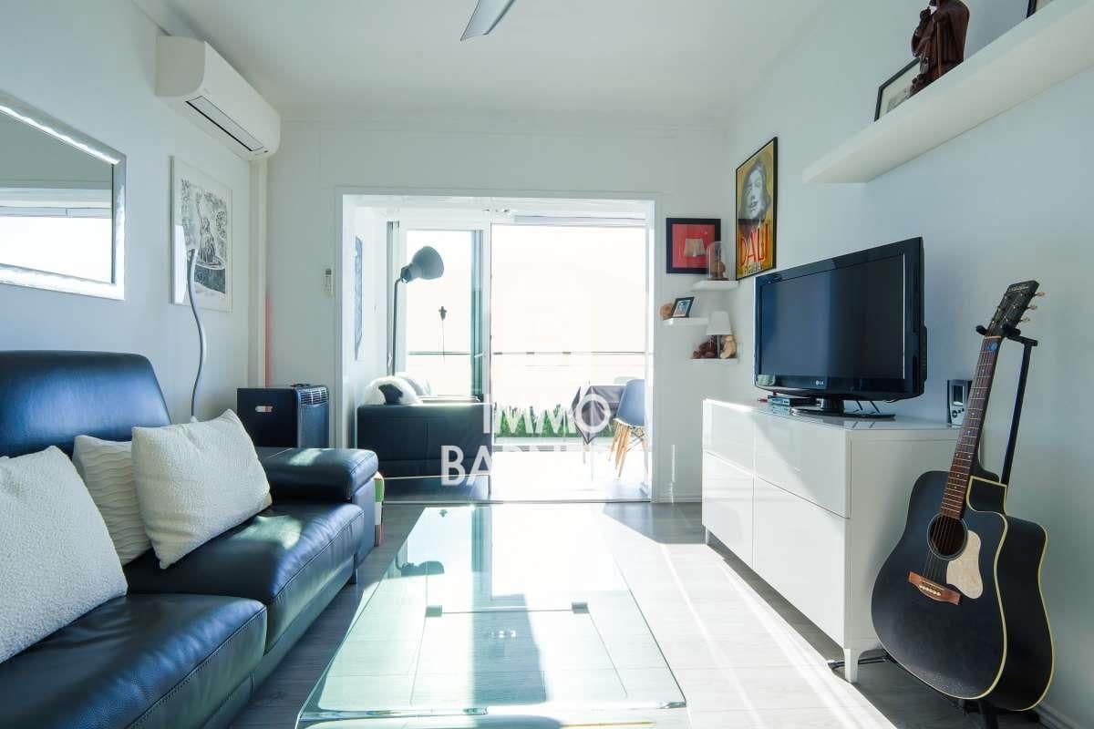 2 bedroom Flat for sale in Roses with garage - € 345,000 (Ref: 9489793)