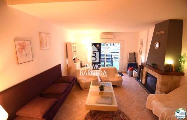 4 chambre Villa/Maison à vendre à Empuriabrava, Castelló d'Empúries avec garage - 500 000 € (Ref: 9495288)