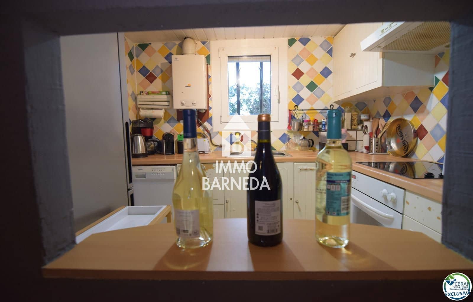 4 bedroom Villa for sale in Empuriabrava with garage - € 500,000 (Ref: 9495288)