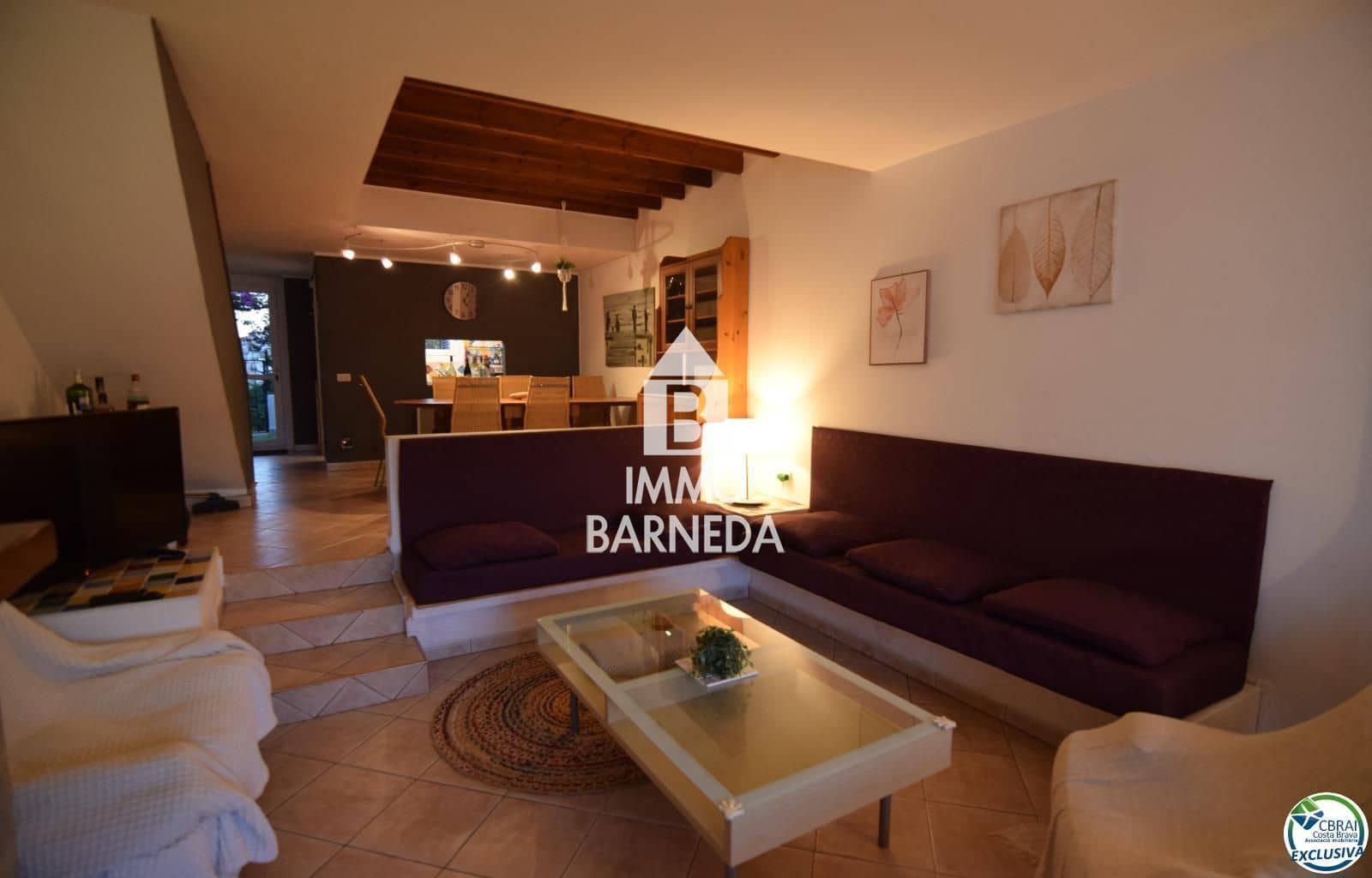 4 bedroom Villa for sale in Empuriabrava with garage - € 500,000 (Ref: 9495288)