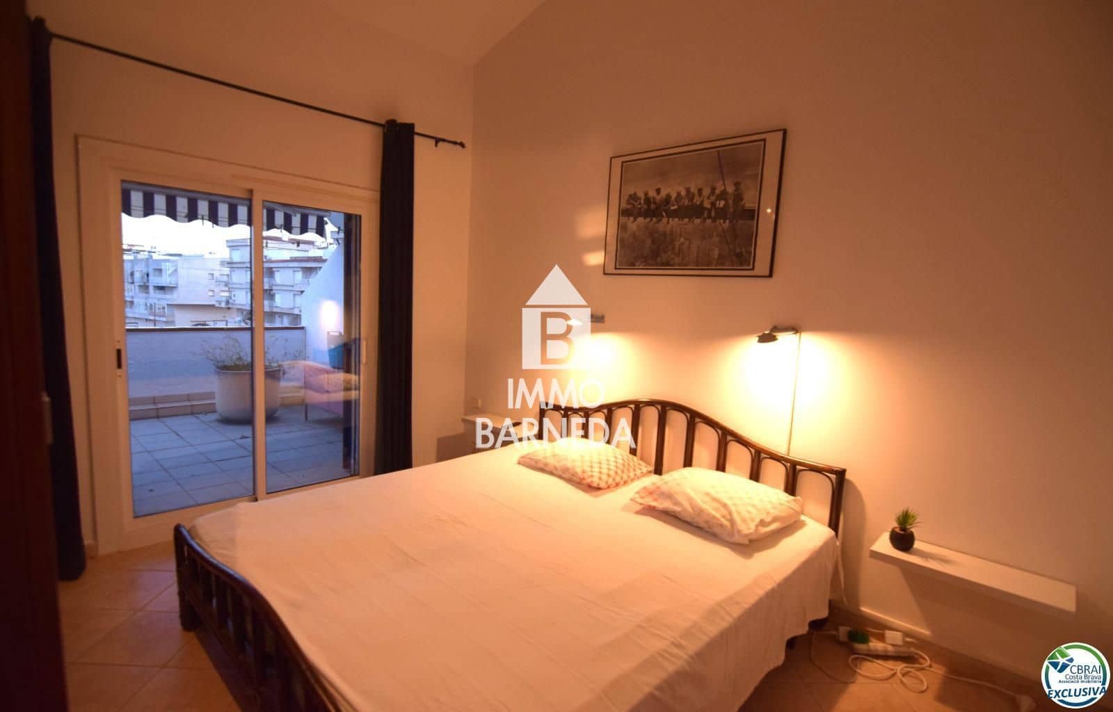 4 bedroom Villa for sale in Empuriabrava with garage - € 500,000 (Ref: 9495288)