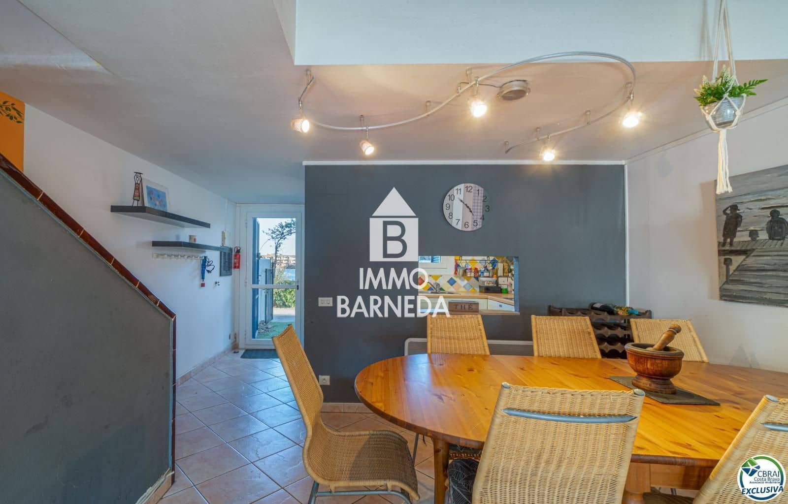 4 bedroom Villa for sale in Empuriabrava with garage - € 455,000 (Ref: 9495288)