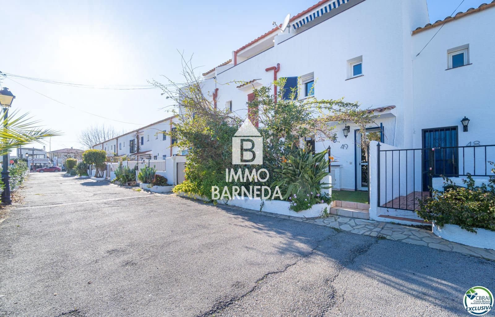 4 bedroom Villa for sale in Empuriabrava with garage - € 455,000 (Ref: 9495288)