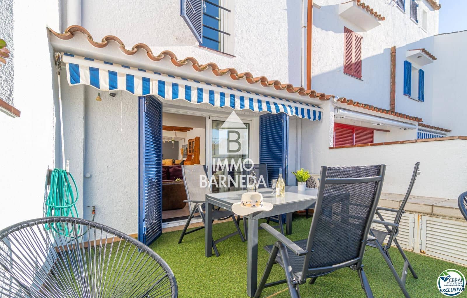 4 bedroom Villa for sale in Empuriabrava with garage - € 455,000 (Ref: 9495288)