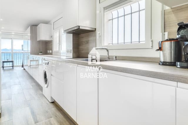 Leilighet til salgs i Roses med garasje - € 165 000 (Ref: 9500383)