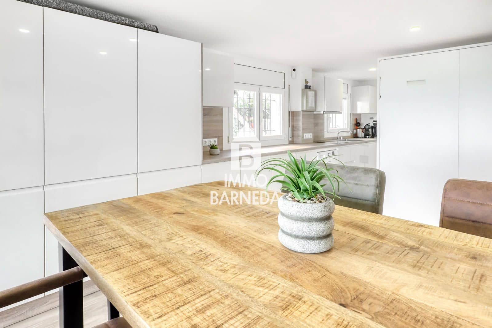 Appartement à vendre à Roses avec garage - 165 000 € (Ref: 9500383)