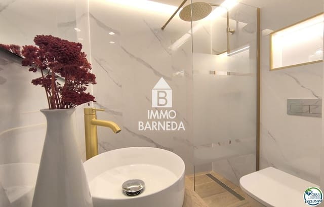 2 quarto Apartamento para venda em Empuriabrava, Castelló d'Empúries - 175 000 € (Ref: 9510137)