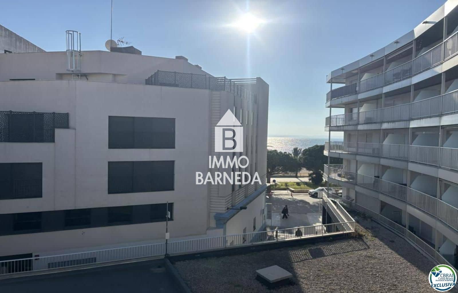 1 bedroom Flat for sale in Roses - € 215,000 (Ref: 9519003)