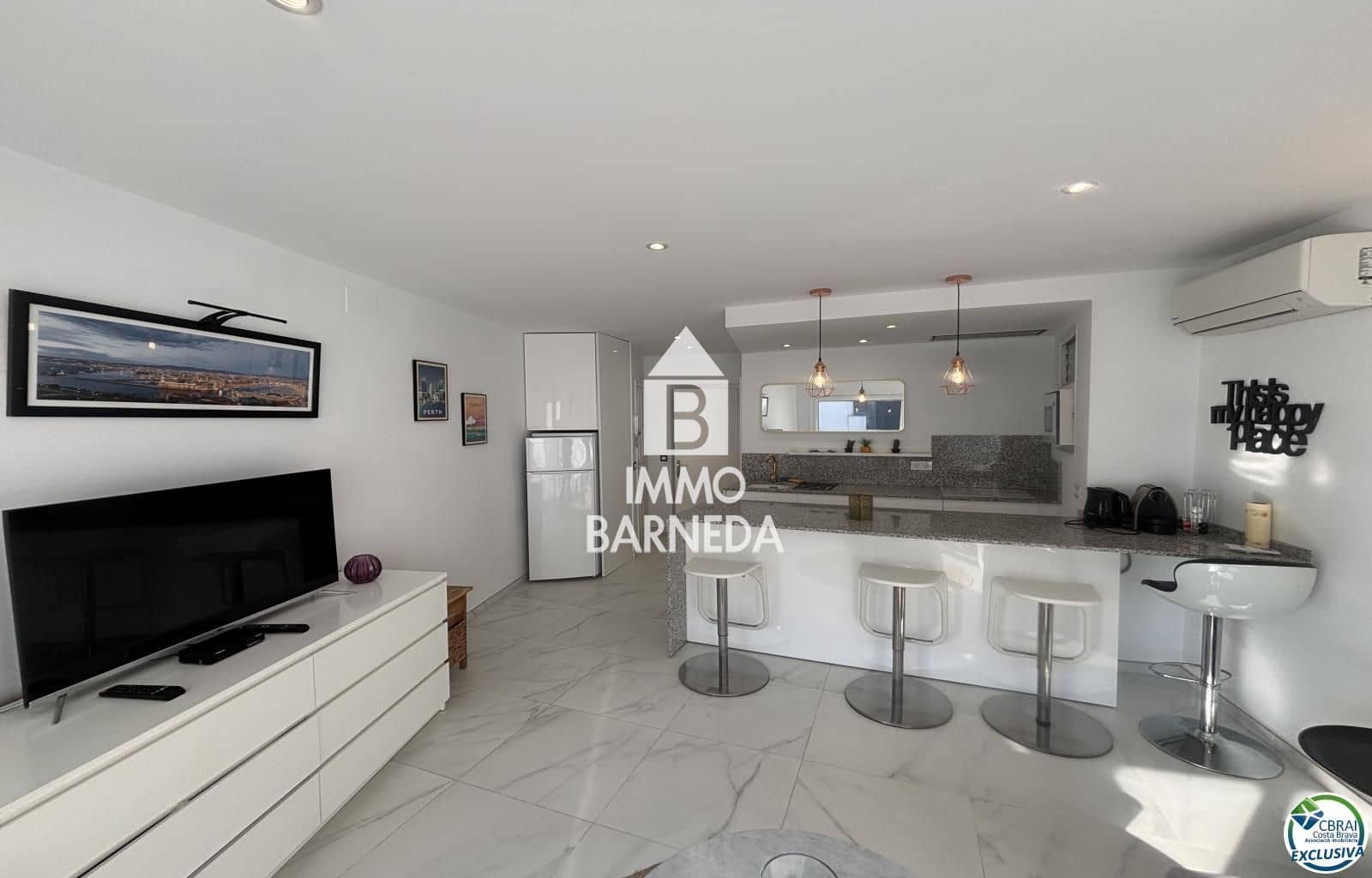 1 bedroom Flat for sale in Roses - € 215,000 (Ref: 9519003)