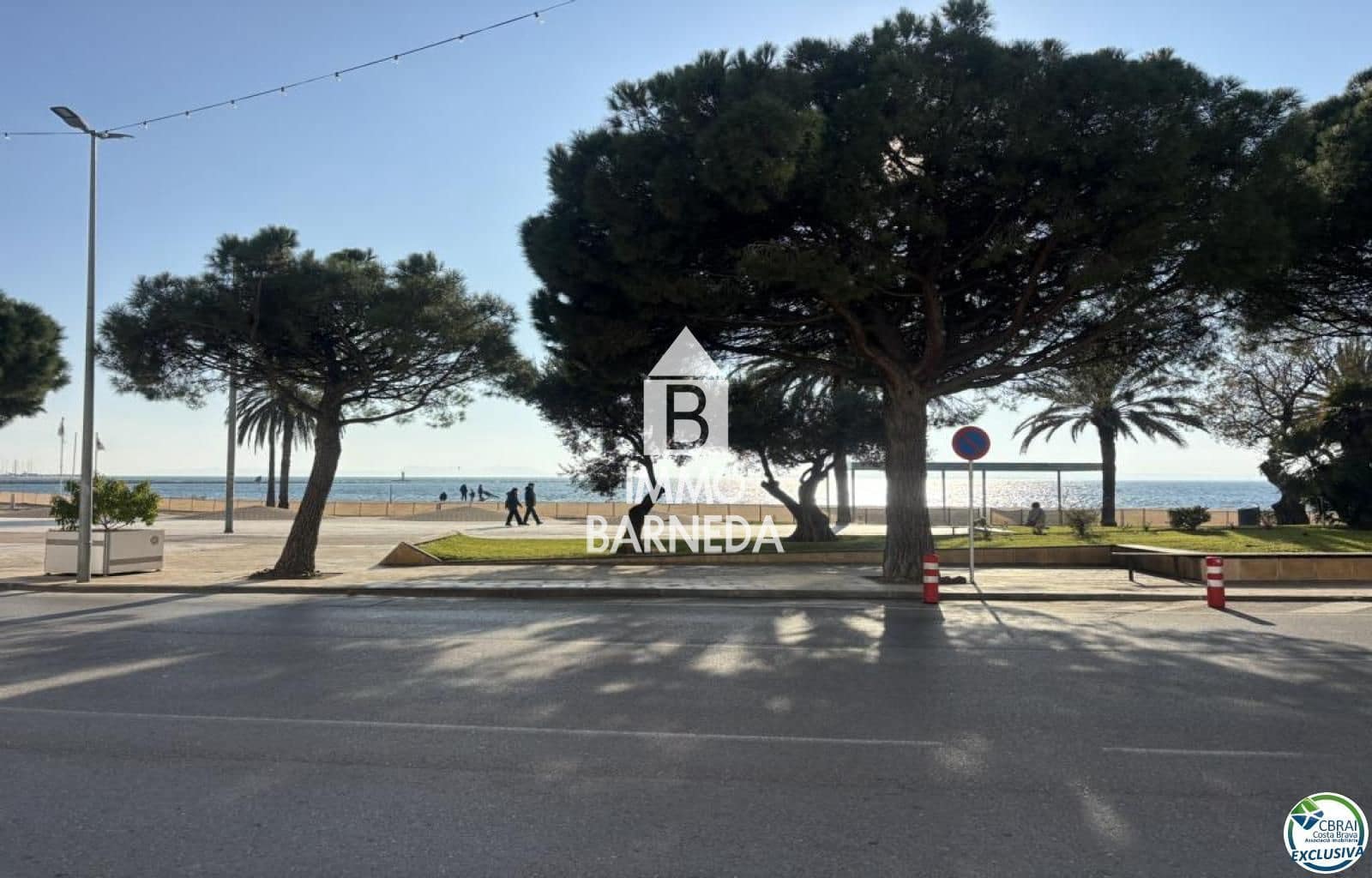 1 bedroom Flat for sale in Roses - € 215,000 (Ref: 9519003)