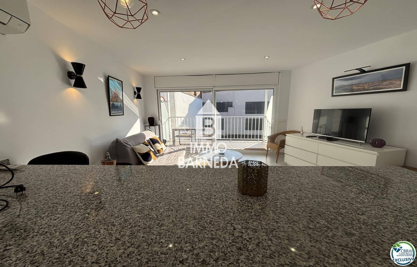 1 bedroom Flat for sale in Roses - € 215,000 (Ref: 9519003)