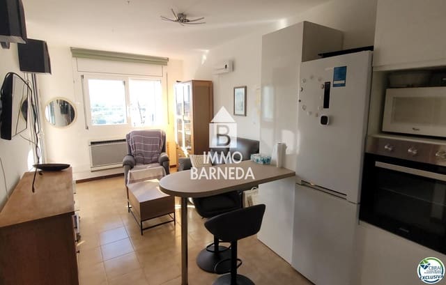 1 soveværelse Lejlighed til salg i Santa Margarida, Roses med swimmingpool garage - € 129.000 (Ref: 9535147)