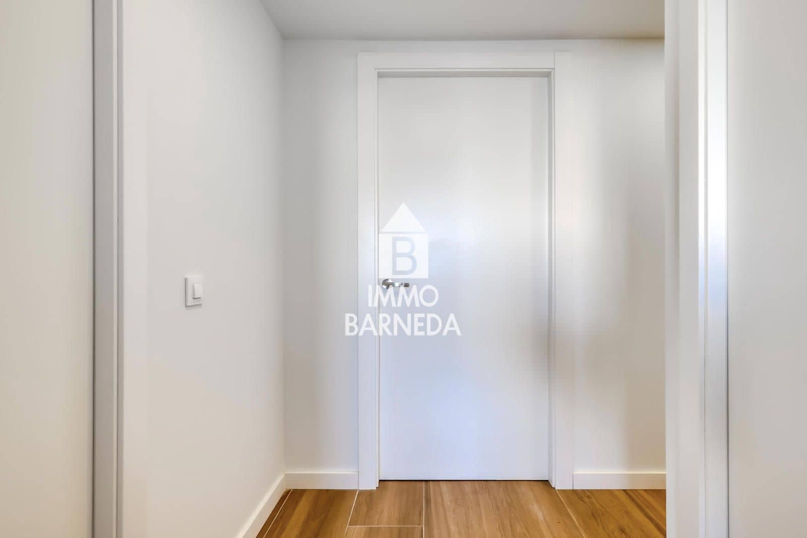 Piso de 3 habitaciones en Roses en venta con piscina garaje - 347.800 € (Ref: 9542022)