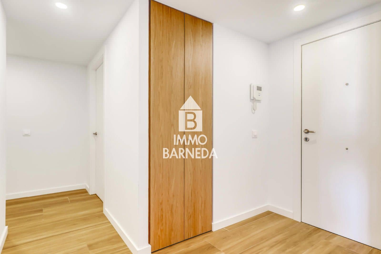 Piso de 3 habitaciones en Roses en venta con piscina garaje - 347.800 € (Ref: 9542022)