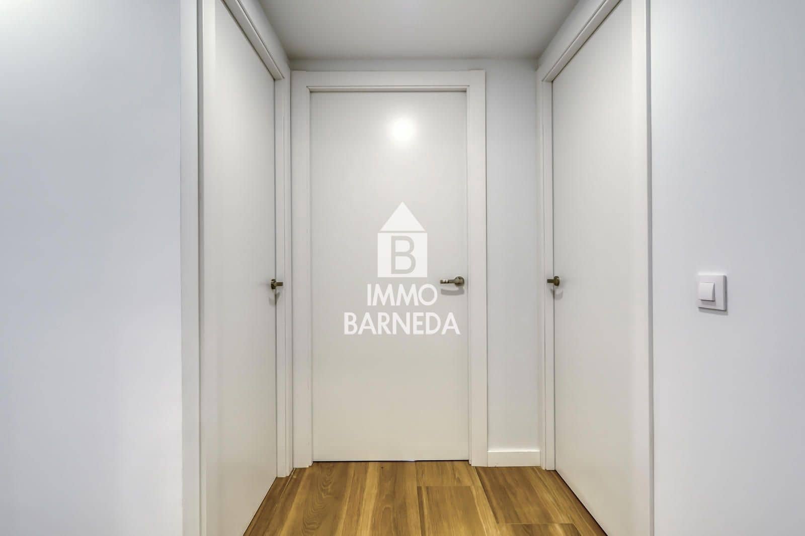 Piso de 3 habitaciones en Roses en venta con piscina garaje - 347.800 € (Ref: 9542022)