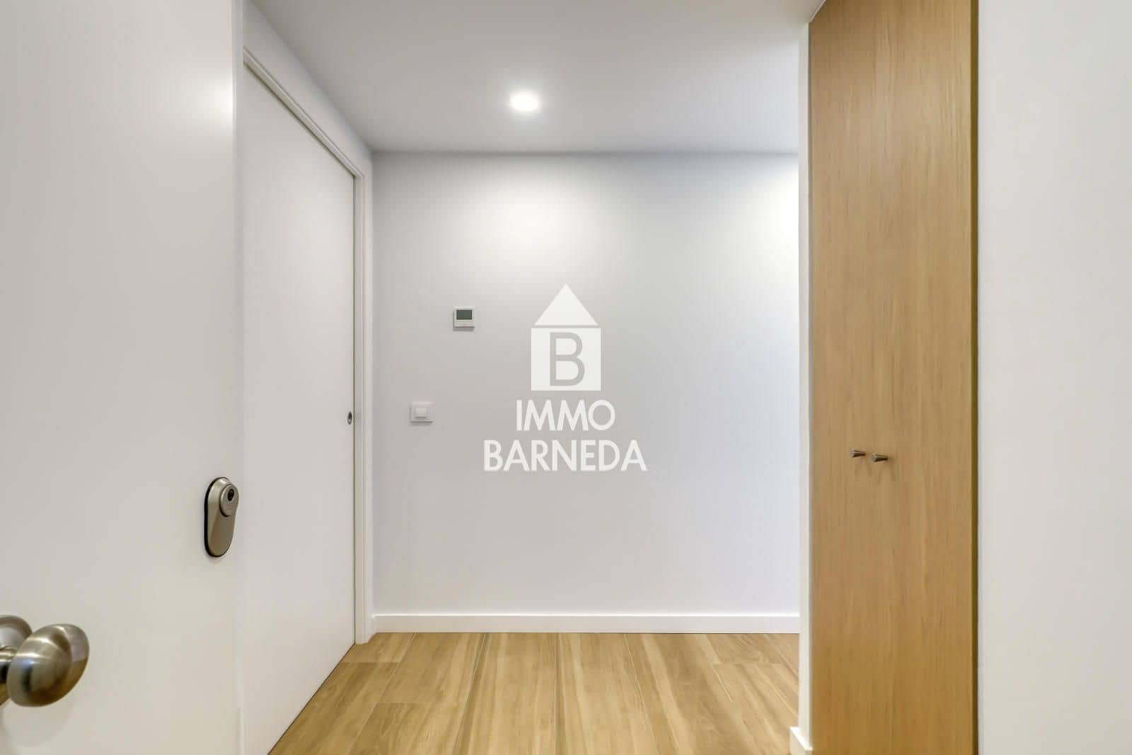 Piso de 3 habitaciones en Roses en venta con piscina garaje - 347.800 € (Ref: 9542022)