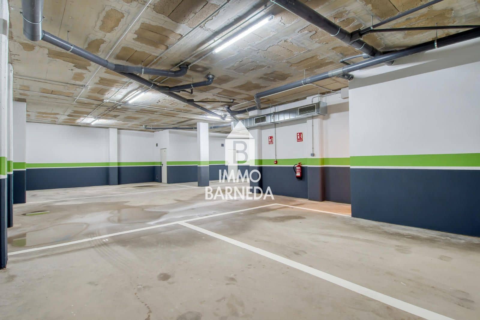 Piso de 3 habitaciones en Roses en venta con piscina garaje - 347.800 € (Ref: 9542022)