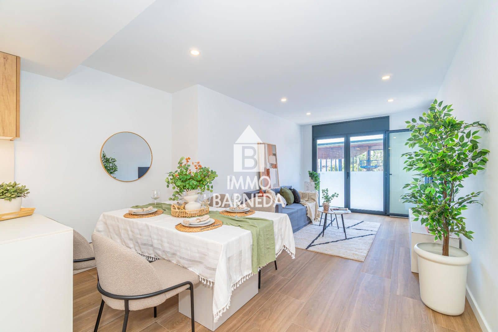 3 slaapkamer Flat te koop in Roses met zwembad garage - € 347.800 (Ref: 9542022)