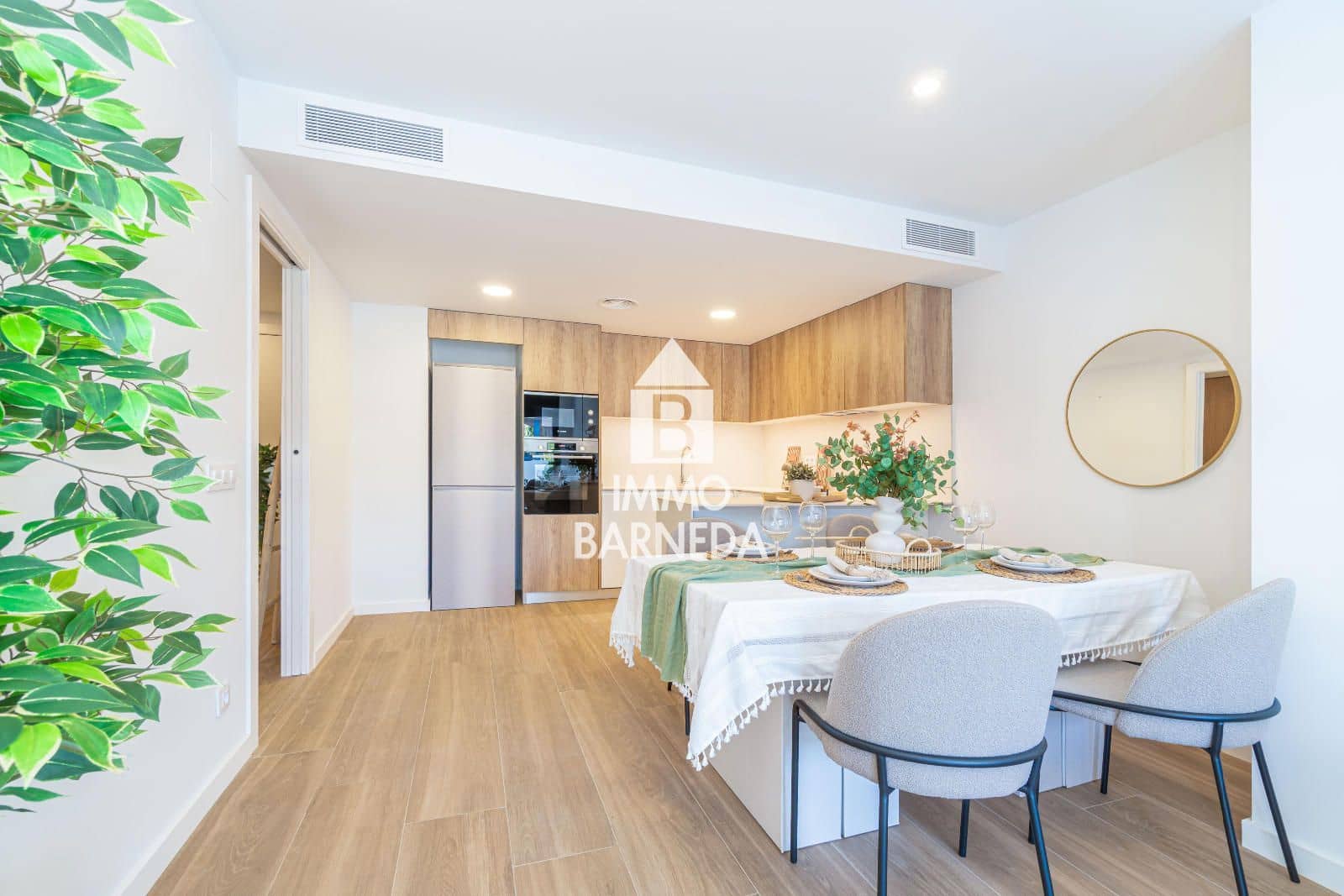 3 slaapkamer Flat te koop in Roses met zwembad garage - € 347.800 (Ref: 9542022)