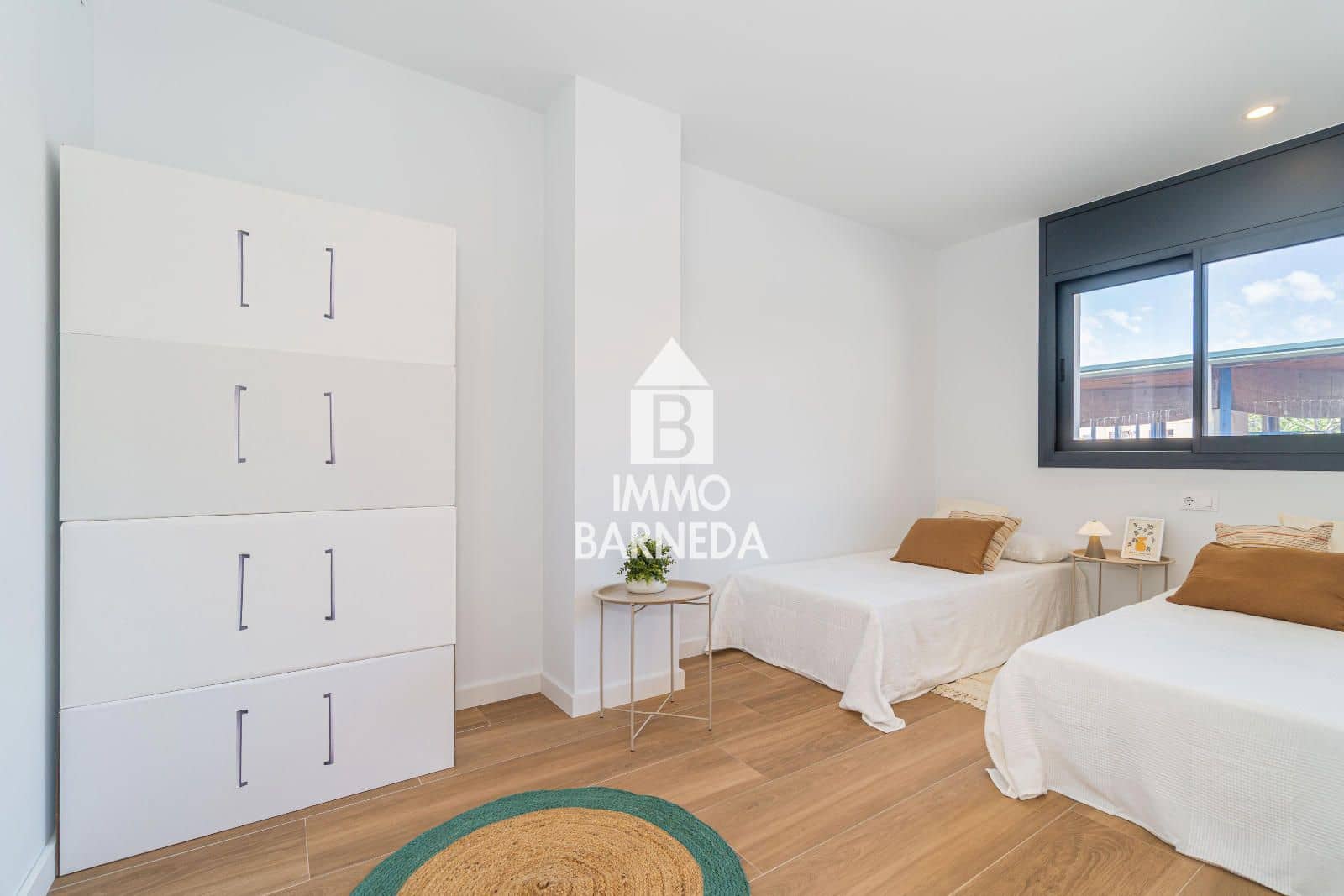 3 slaapkamer Flat te koop in Roses met zwembad garage - € 347.800 (Ref: 9542022)