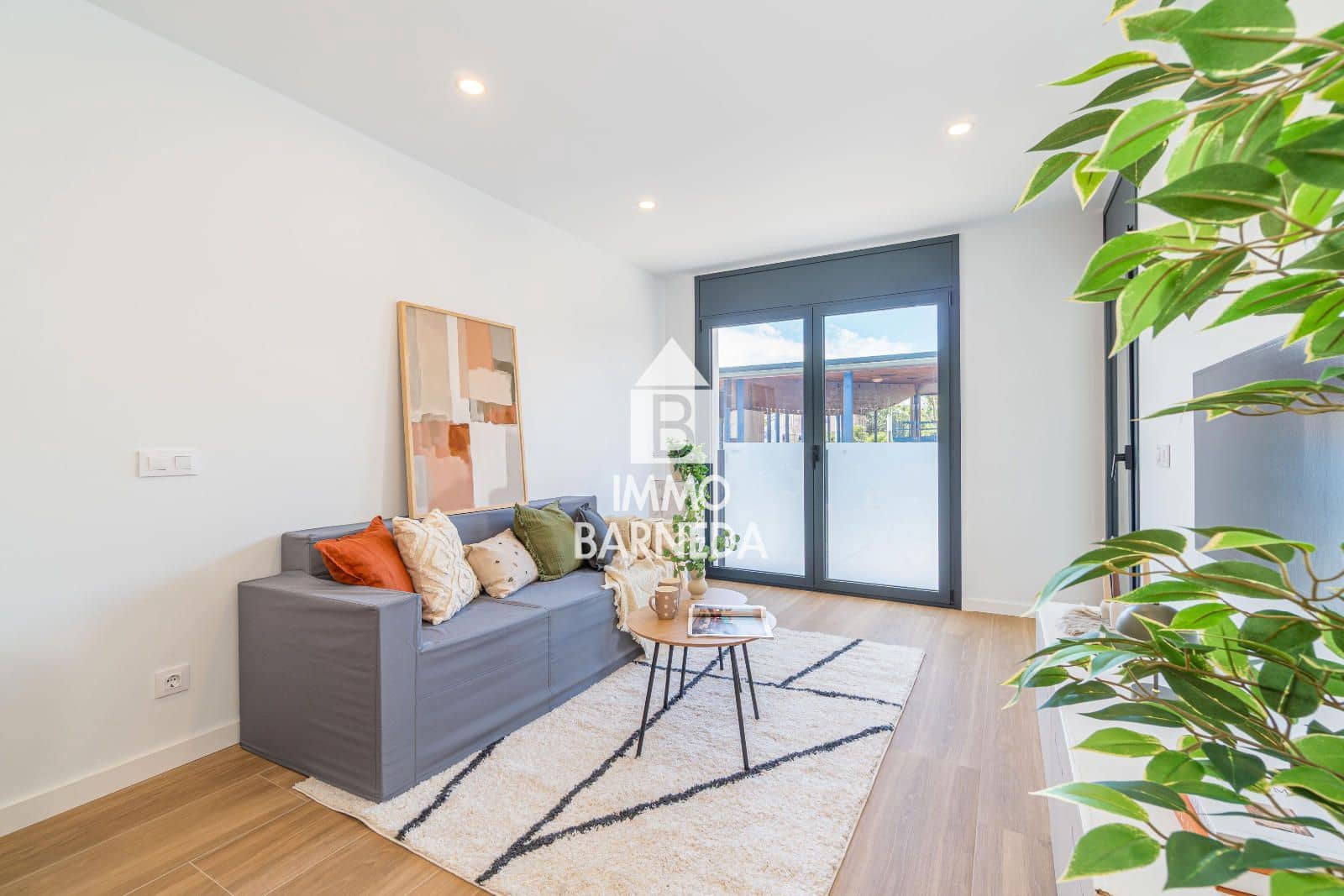 3 slaapkamer Flat te koop in Roses met zwembad garage - € 347.800 (Ref: 9542022)