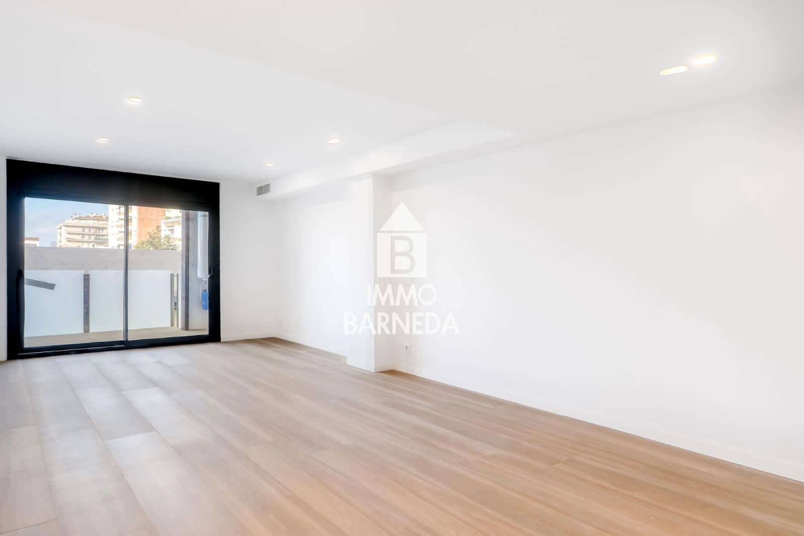 3 Zimmer Wohnung zu verkaufen in Roses mit Pool Garage - 349.500 € (Ref: 9542298)