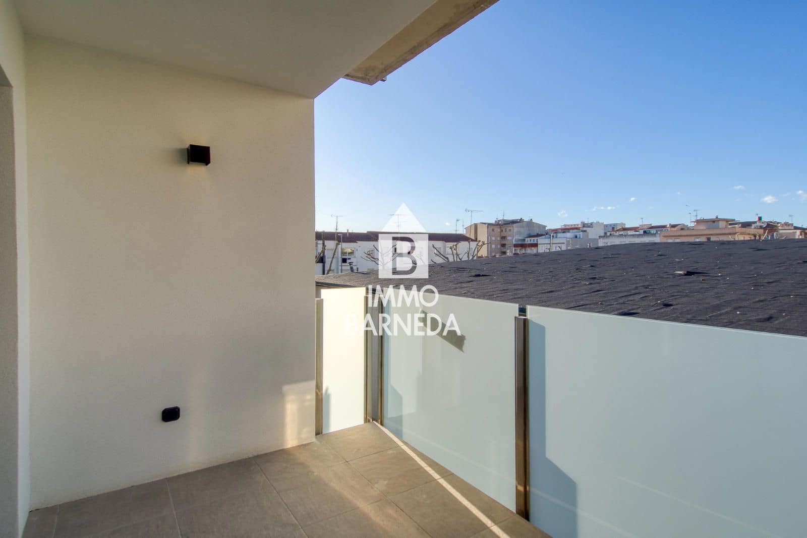 3 Zimmer Wohnung zu verkaufen in Roses mit Pool Garage - 349.500 € (Ref: 9542298)