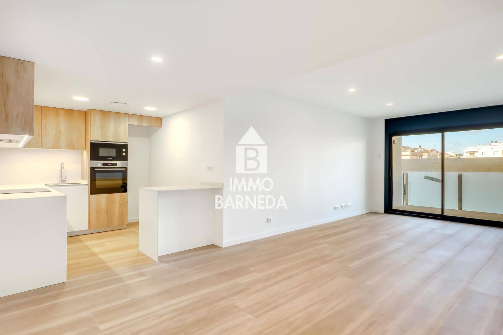 3 Zimmer Wohnung zu verkaufen in Roses mit Pool Garage - 349.500 € (Ref: 9542298)