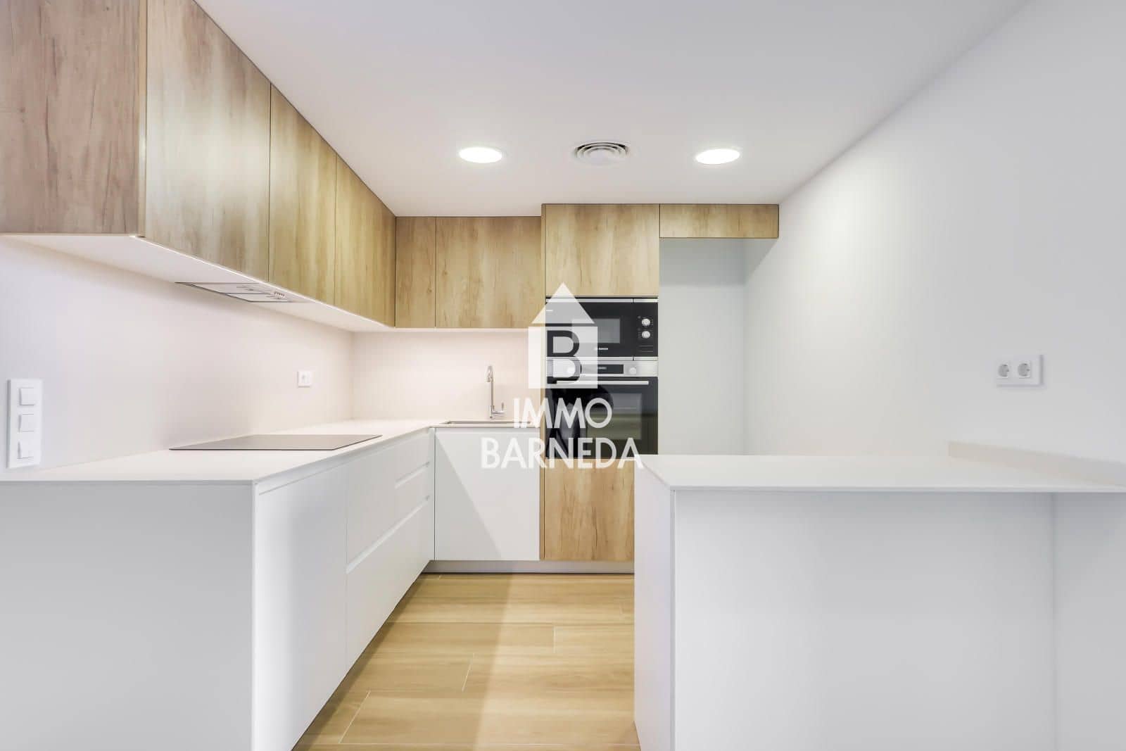 3 Zimmer Wohnung zu verkaufen in Roses mit Pool Garage - 349.500 € (Ref: 9542298)