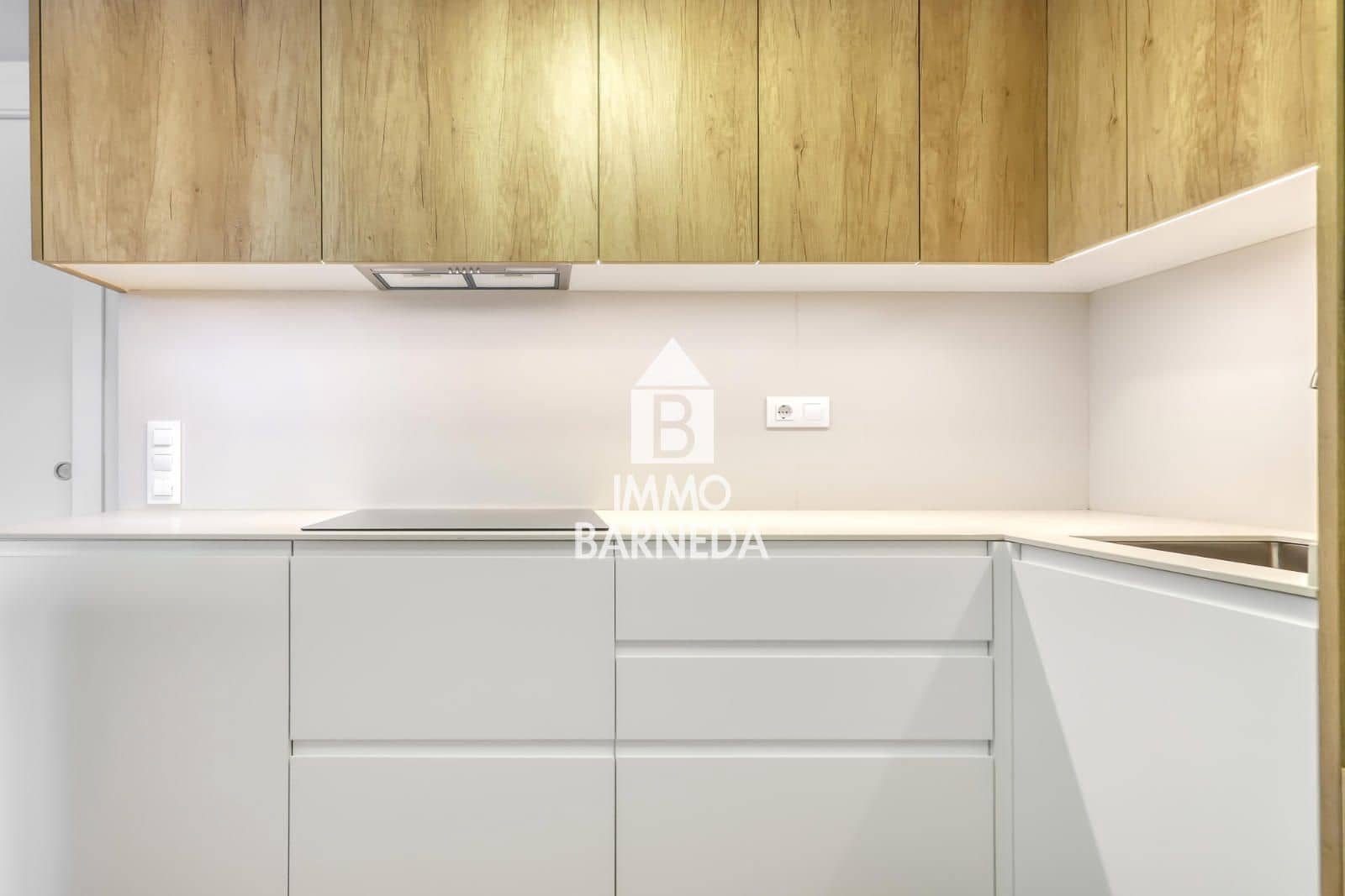 3 Zimmer Wohnung zu verkaufen in Roses mit Pool Garage - 349.500 € (Ref: 9542298)