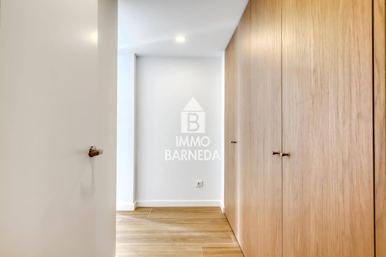 3 Zimmer Wohnung zu verkaufen in Roses mit Pool Garage - 349.500 € (Ref: 9542298)