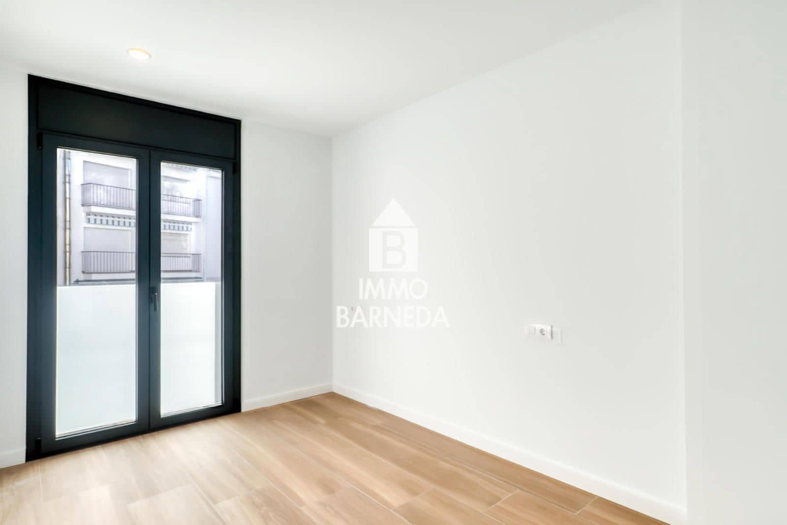 3 Zimmer Wohnung zu verkaufen in Roses mit Pool Garage - 349.500 € (Ref: 9542298)