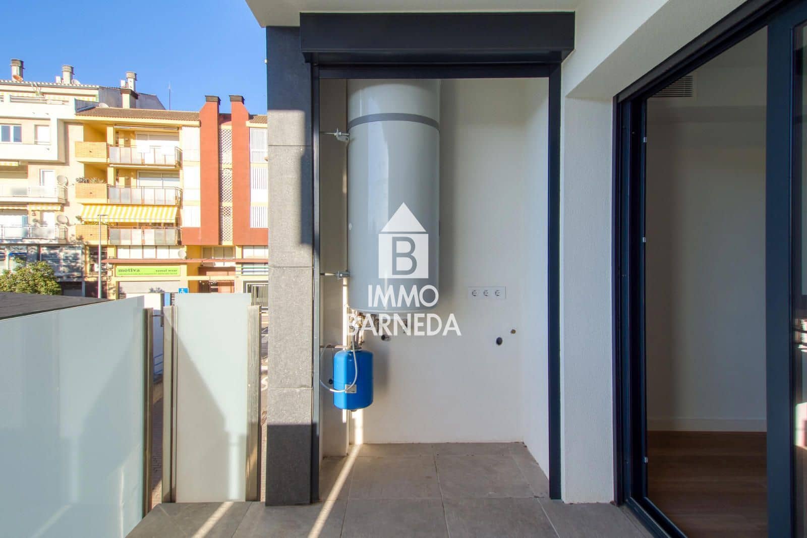 3 Zimmer Wohnung zu verkaufen in Roses mit Pool Garage - 349.500 € (Ref: 9542298)