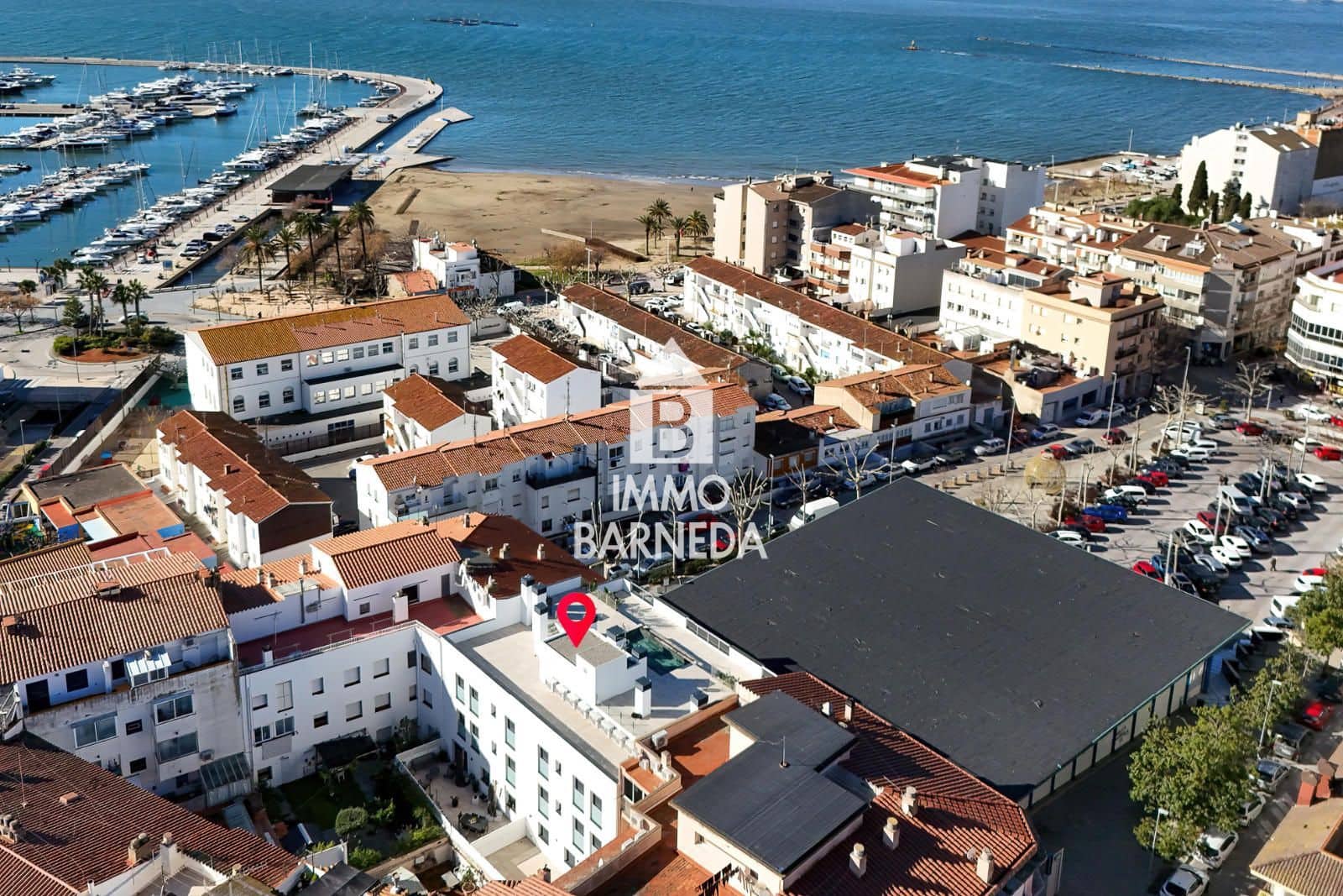 3 Zimmer Wohnung zu verkaufen in Roses mit Pool Garage - 349.500 € (Ref: 9542298)