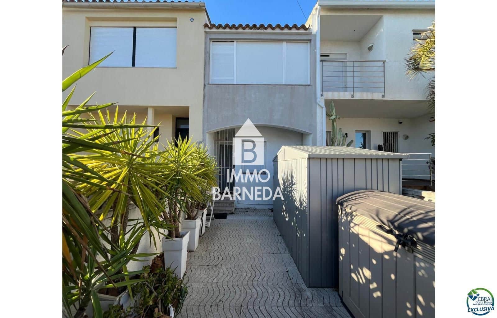 3 sovrum Villa till salu i Empuriabrava med pool garage - 595 000 € (Ref: 9542299)