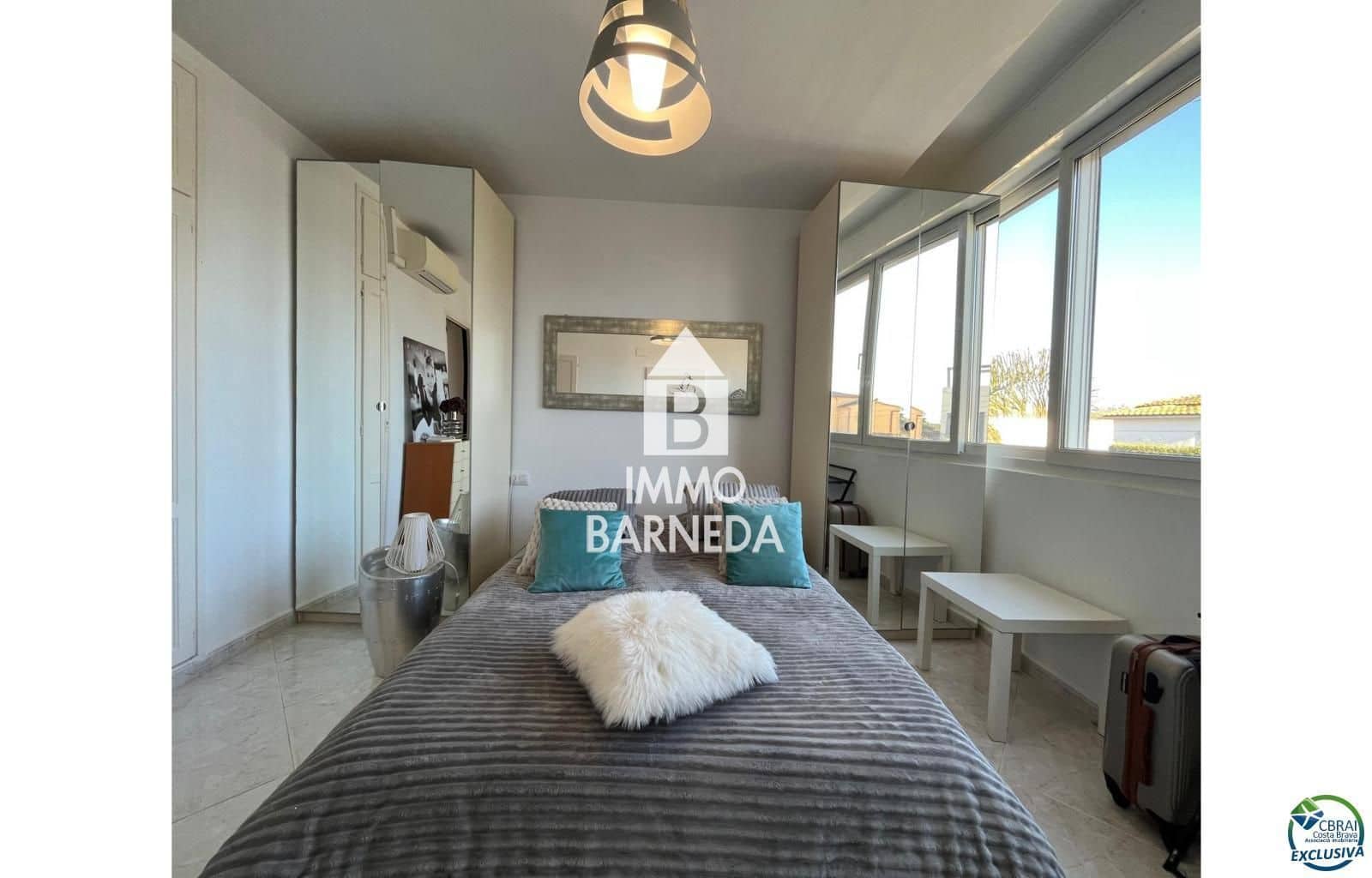 3 sovrum Villa till salu i Empuriabrava med pool garage - 595 000 € (Ref: 9542299)