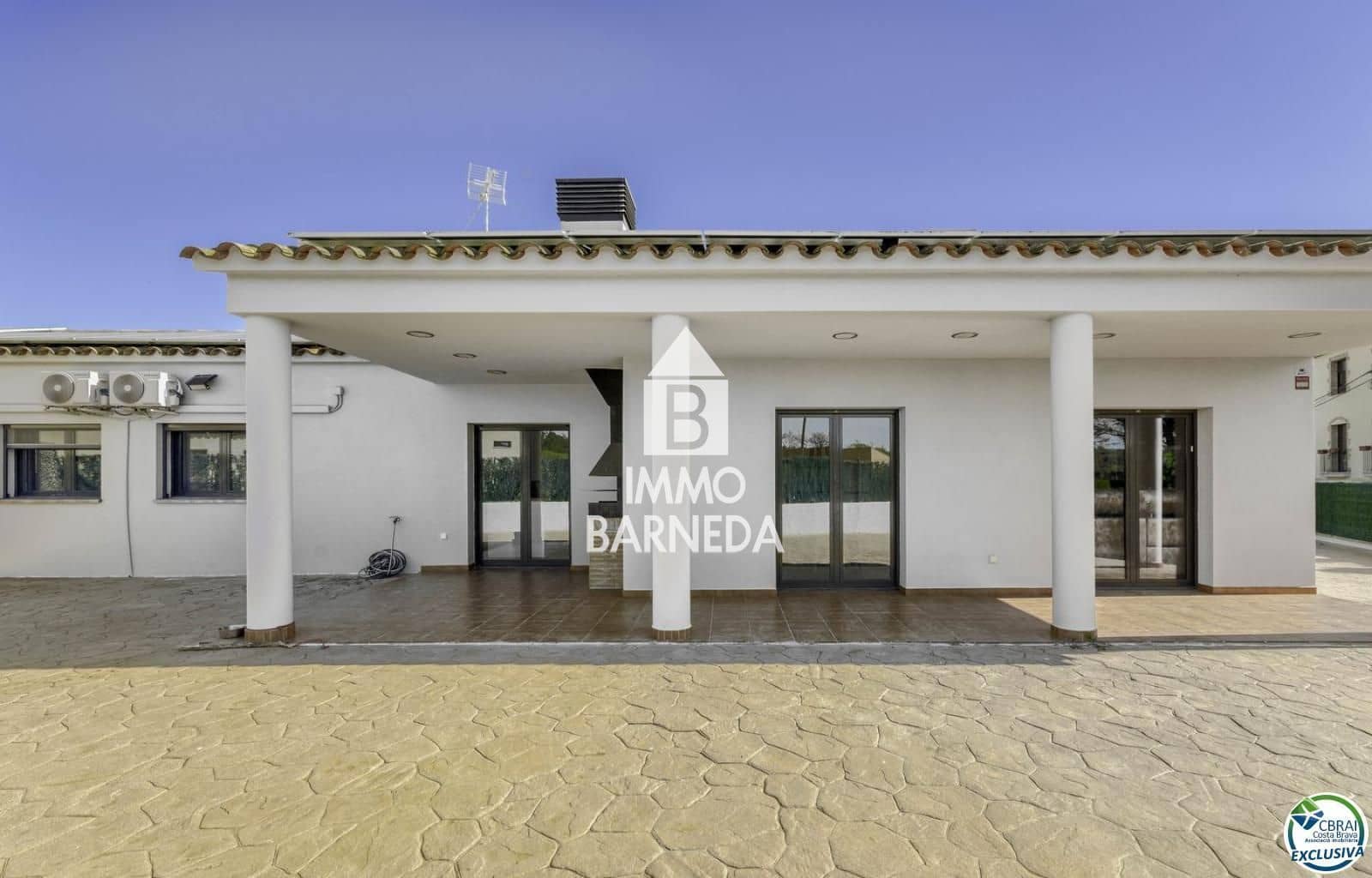 4 bedroom Villa for sale in Cistella with pool garage - € 730,000 (Ref: 9548962)