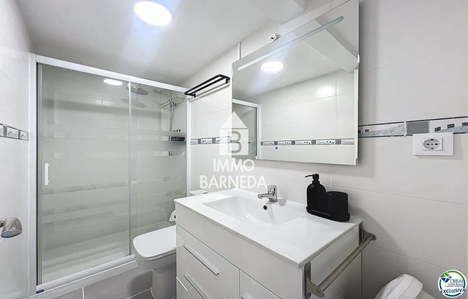 Leilighet til salgs i Empuriabrava - € 119 000 (Ref: 9565670)