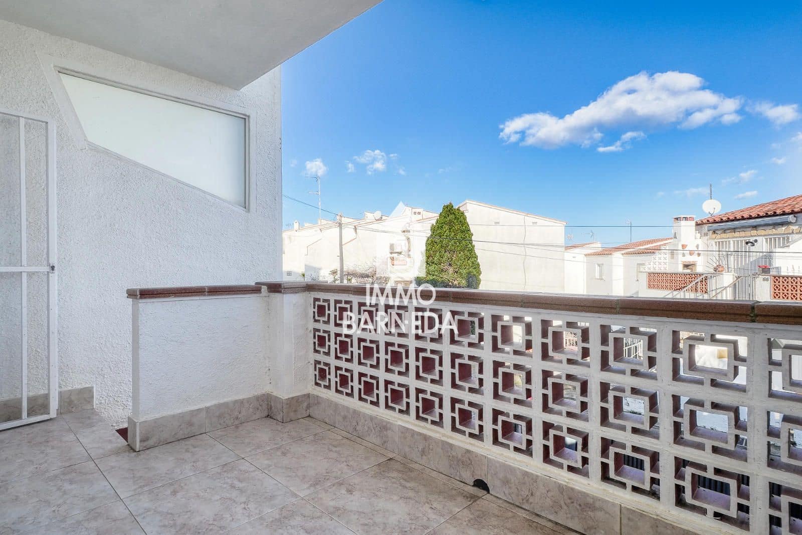 2 chambre Villa/Maison à vendre à Roses avec piscine garage - 225 000 € (Ref: 9572237)