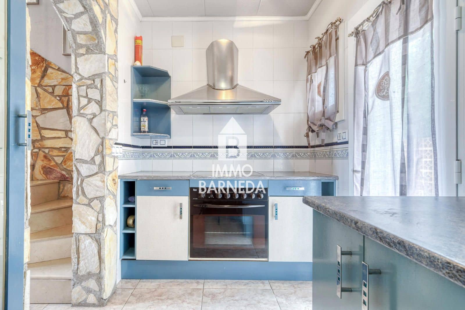 2 chambre Villa/Maison à vendre à Roses avec piscine garage - 225 000 € (Ref: 9572237)