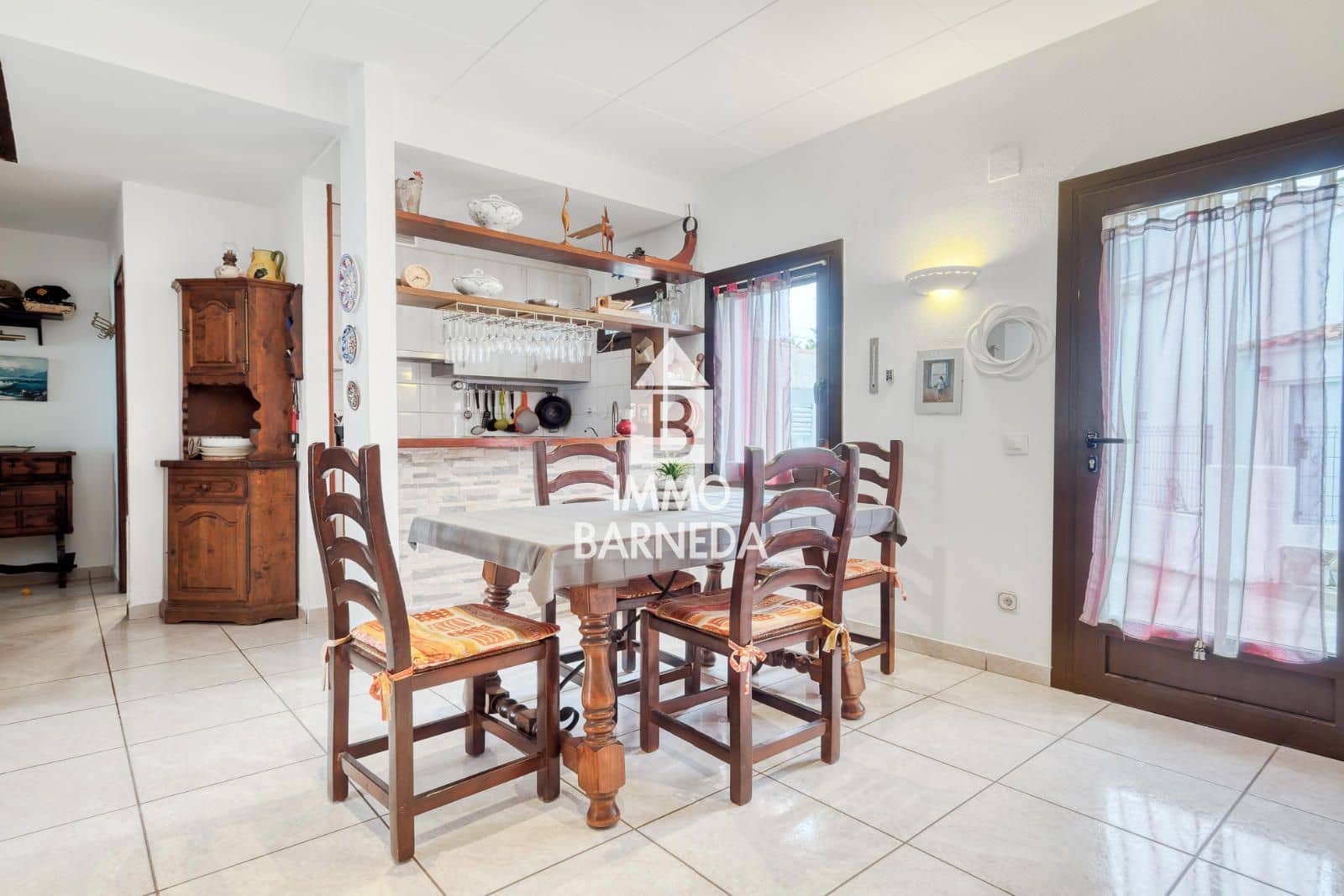 3 slaapkamer Huis te koop in Roses - € 280.000 (Ref: 9575105)