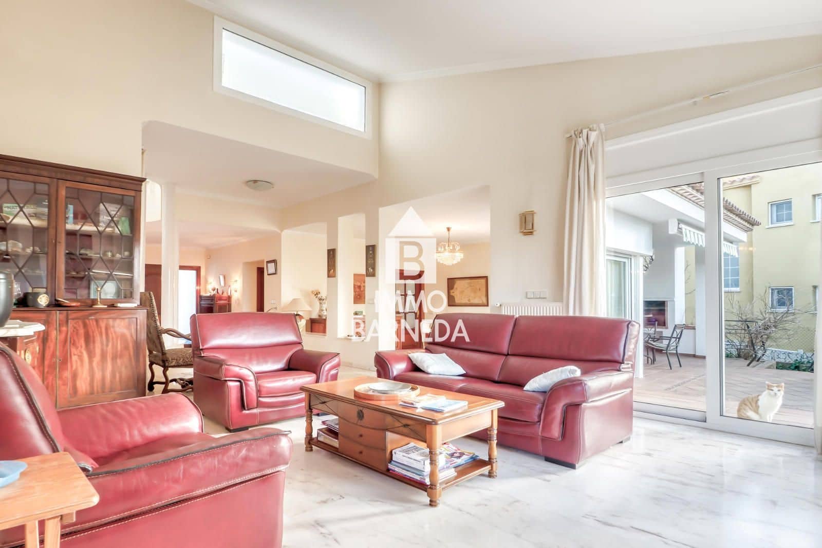 5 makuuhuone Huvila myytävänä paikassa Roses mukana 
autotalli - 700 000 € (Ref: 9584631)