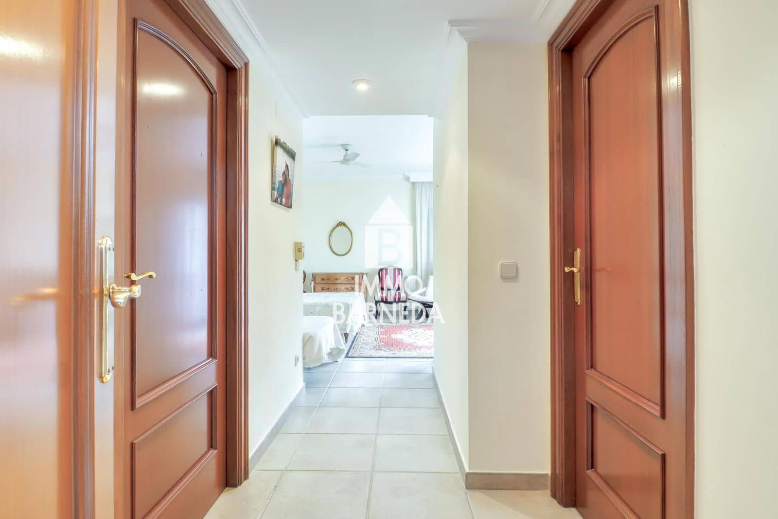 5 makuuhuone Huvila myytävänä paikassa Roses mukana 
autotalli - 700 000 € (Ref: 9584631)