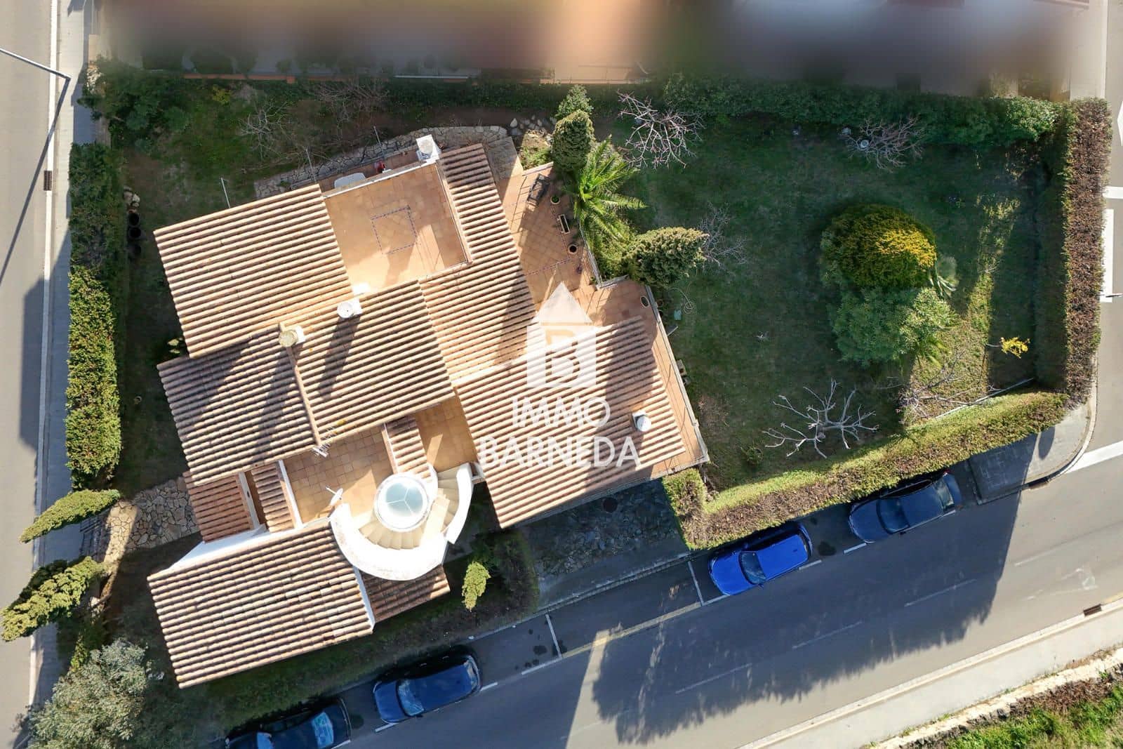 5 makuuhuone Huvila myytävänä paikassa Roses mukana 
autotalli - 700 000 € (Ref: 9584631)