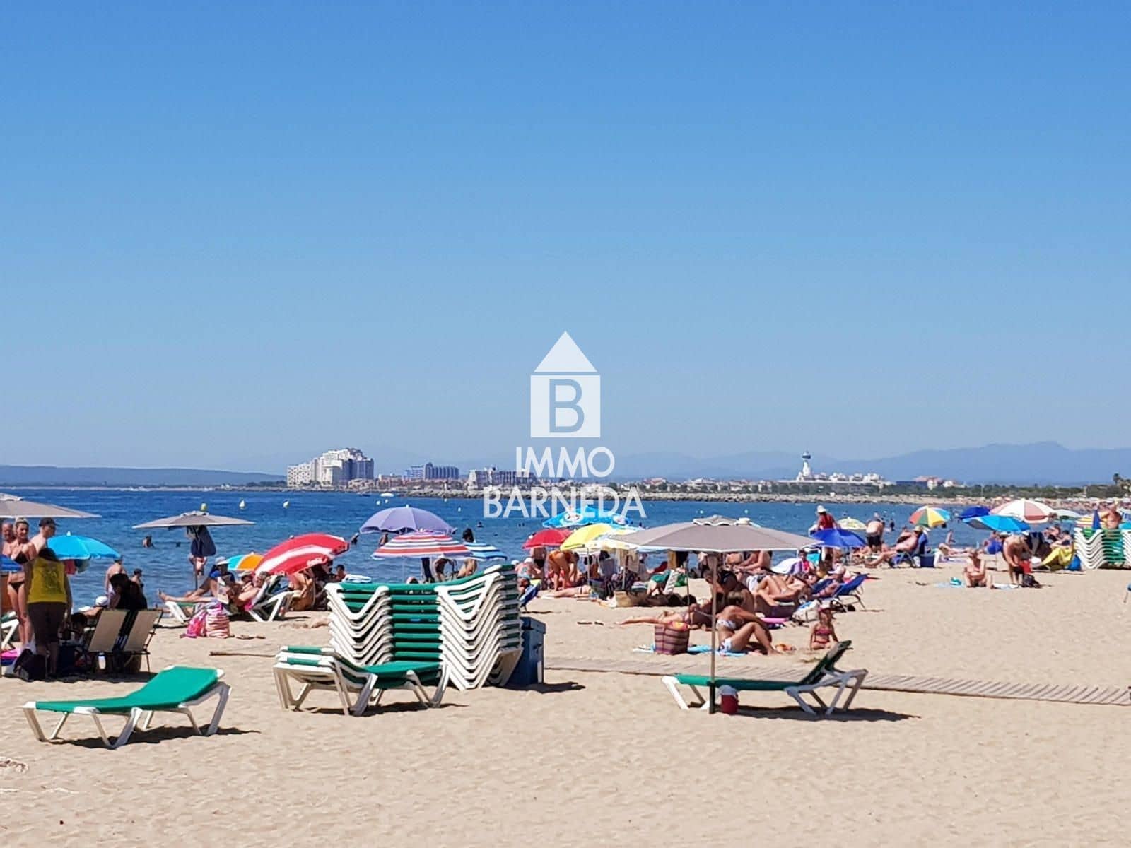 Piso de 2 habitaciones en Roses en venta con garaje - 285.000 € (Ref: 9609547)