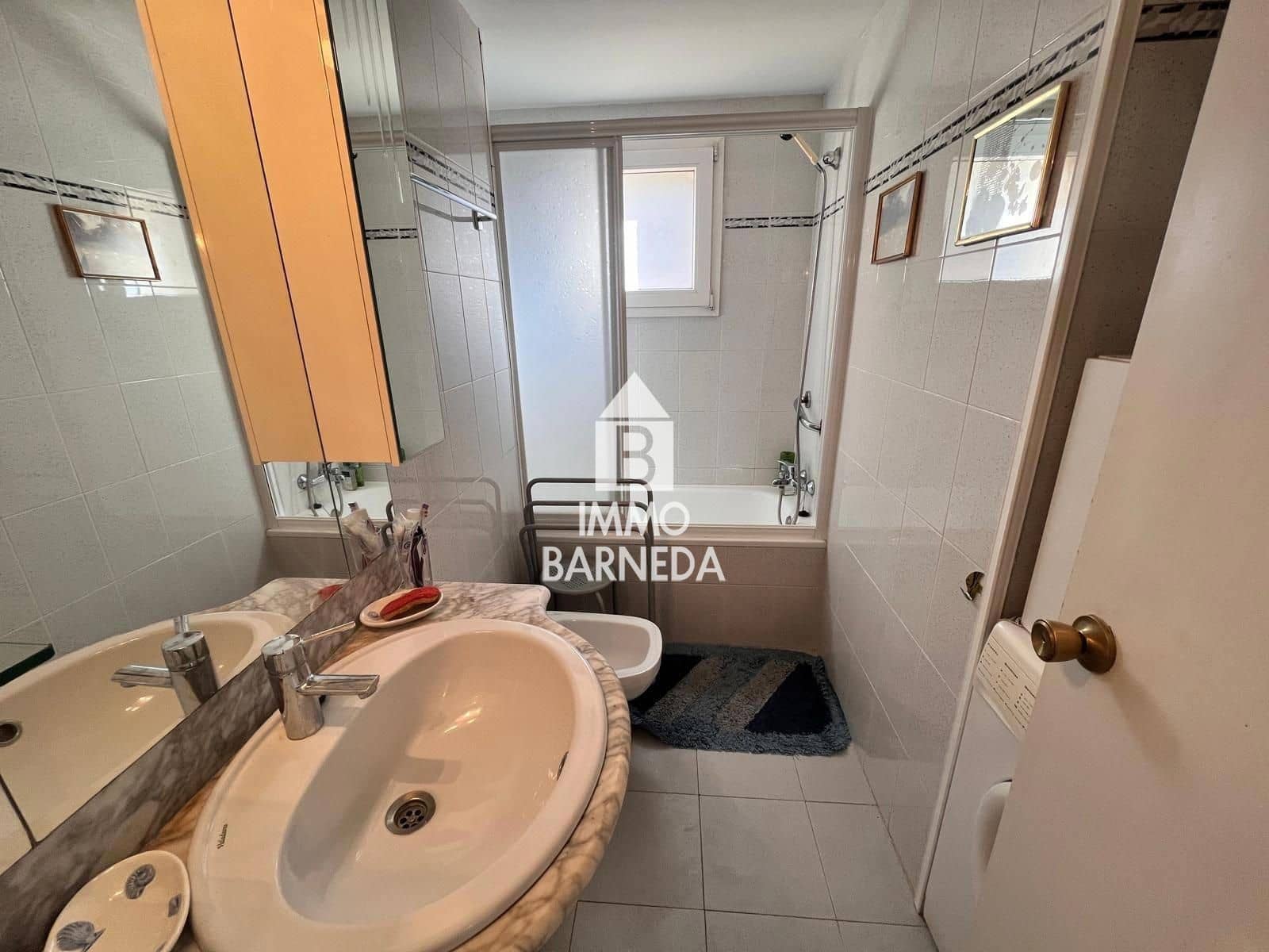 Piso de 2 habitaciones en Roses en venta con garaje - 285.000 € (Ref: 9609547)