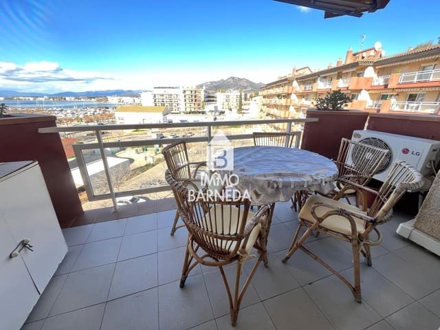 Piso de 2 habitaciones en Roses en venta con garaje - 285.000 € (Ref: 9609547)